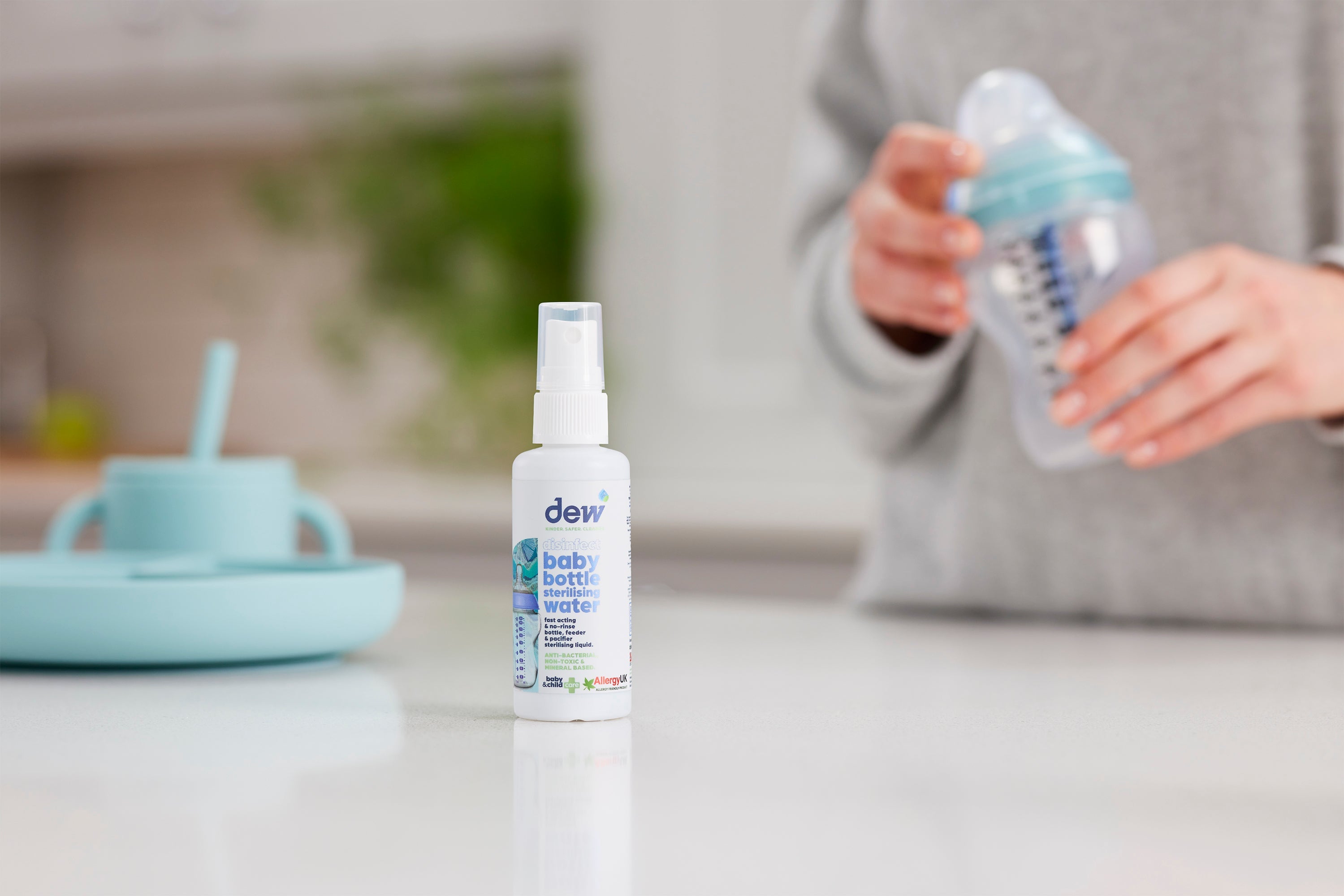 DEW Sterilisointivesi tuttipulloille ja tuteille – 250 ml